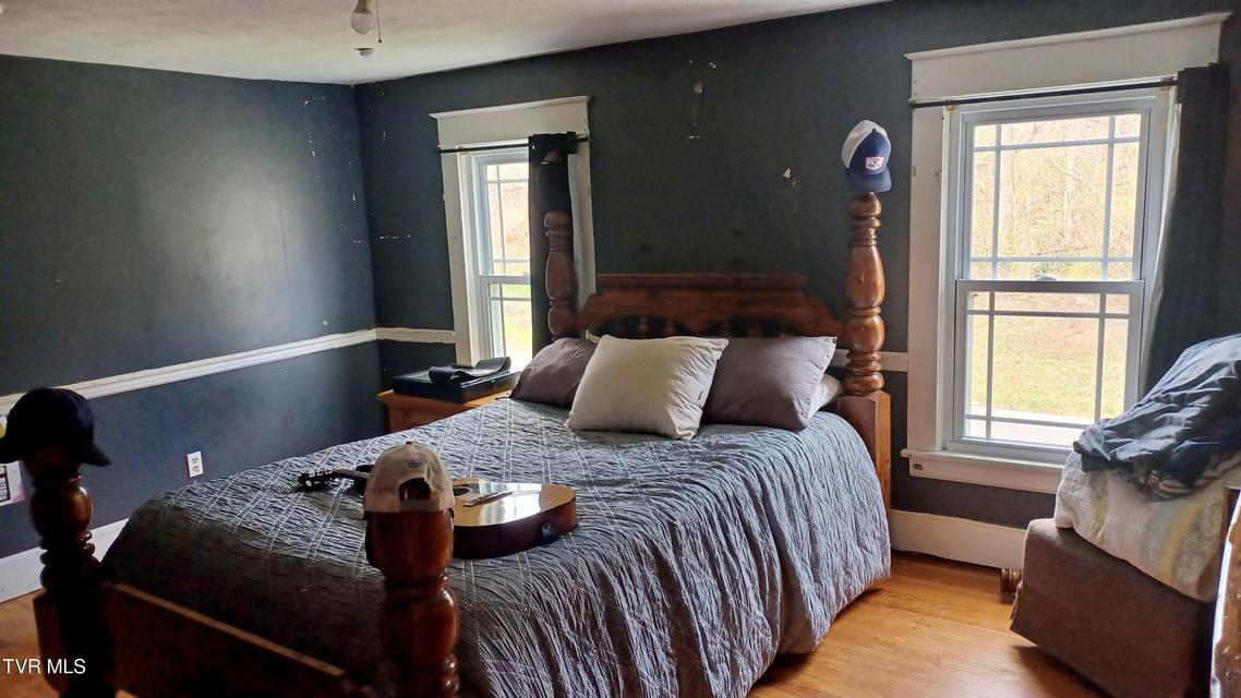 Photo #28: 1411 Island Road