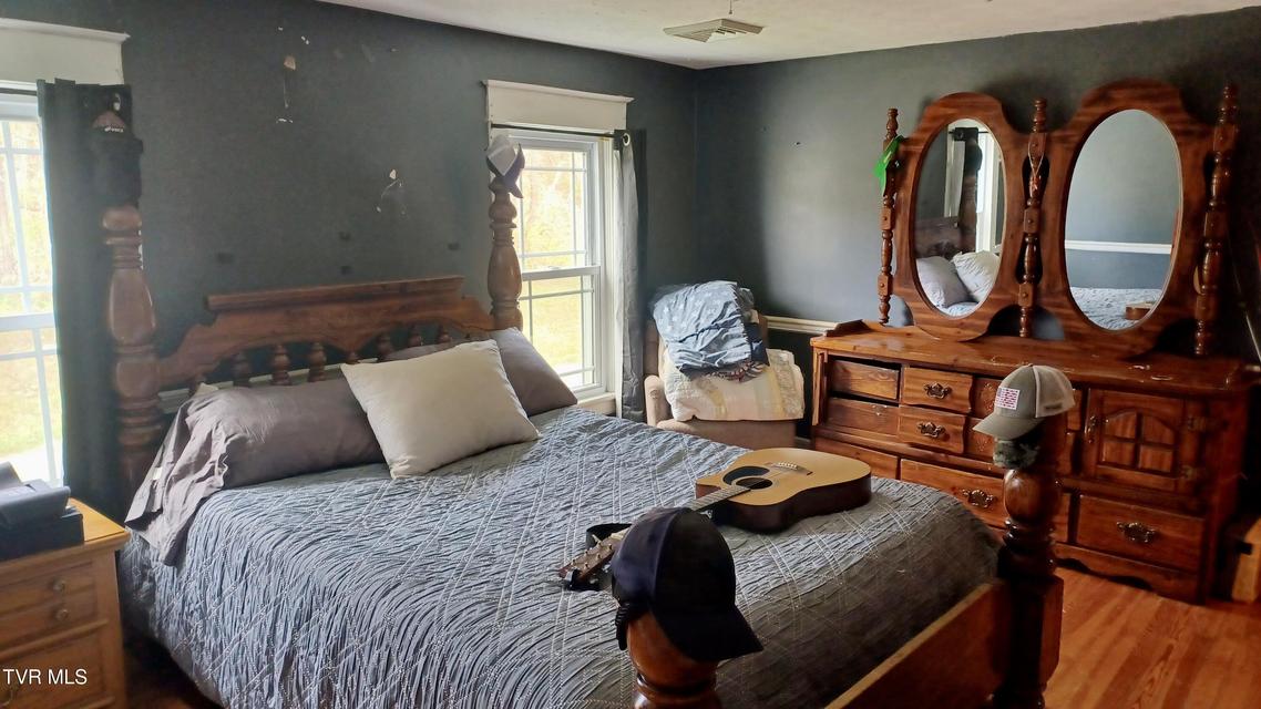 Photo #30: 1411 Island Road