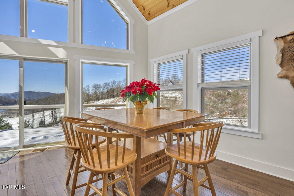Photo #19: 550 Ridgeview Drive