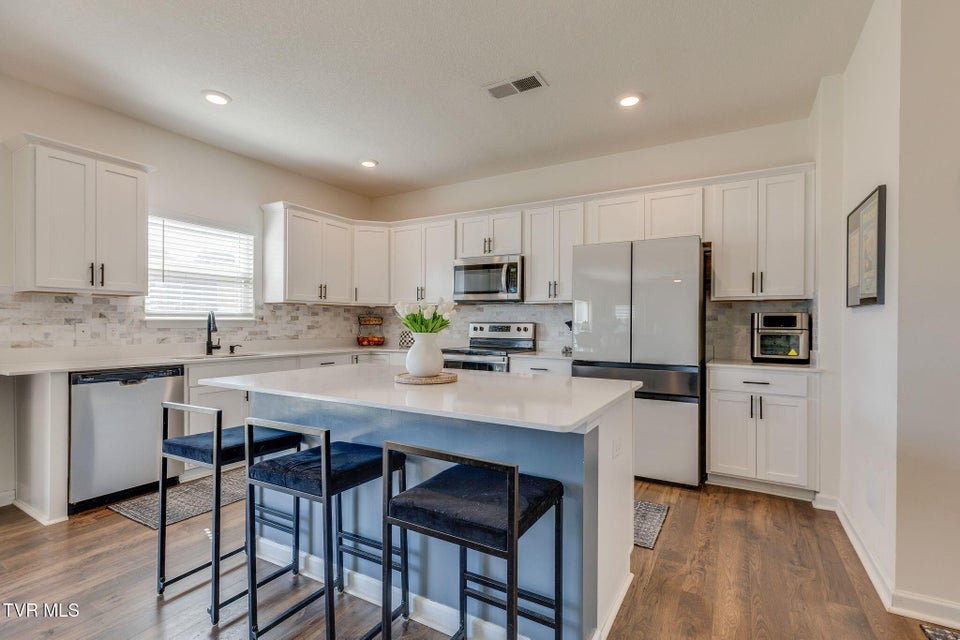 Photo #14: 2475 Bridgeforth Crossing