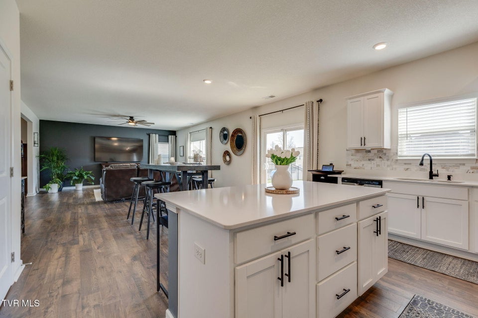 Photo #17: 2475 Bridgeforth Crossing