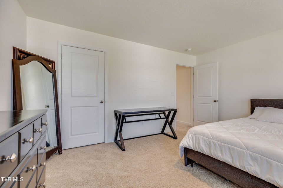 Photo #31: 2475 Bridgeforth Crossing