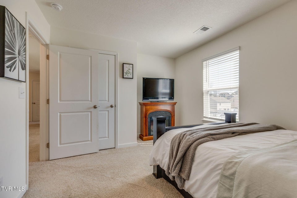 Photo #35: 2475 Bridgeforth Crossing