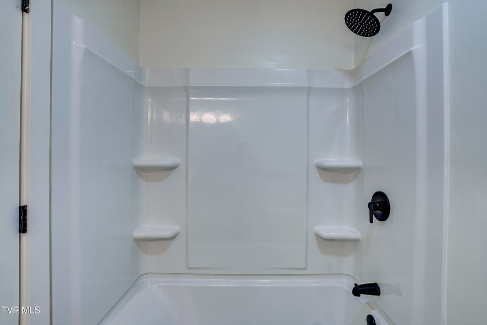 Photo #16: 3017 Winesap Road