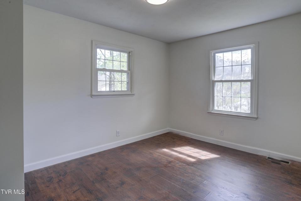 Photo #25: 3017 Winesap Road