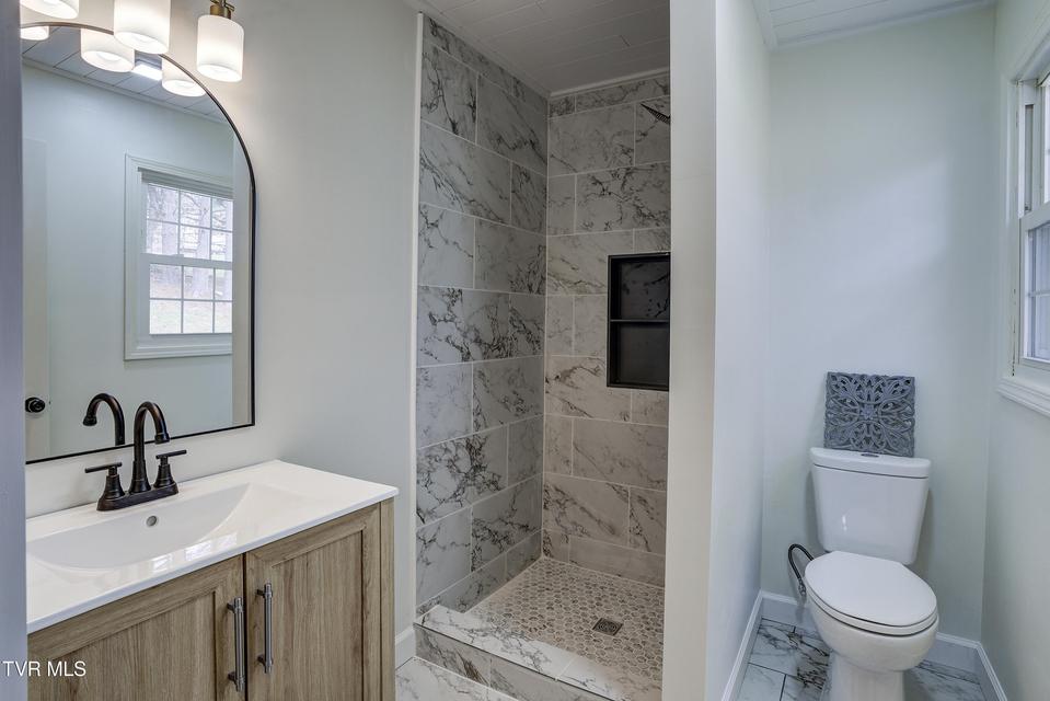 Photo #20: 3017 Winesap Road