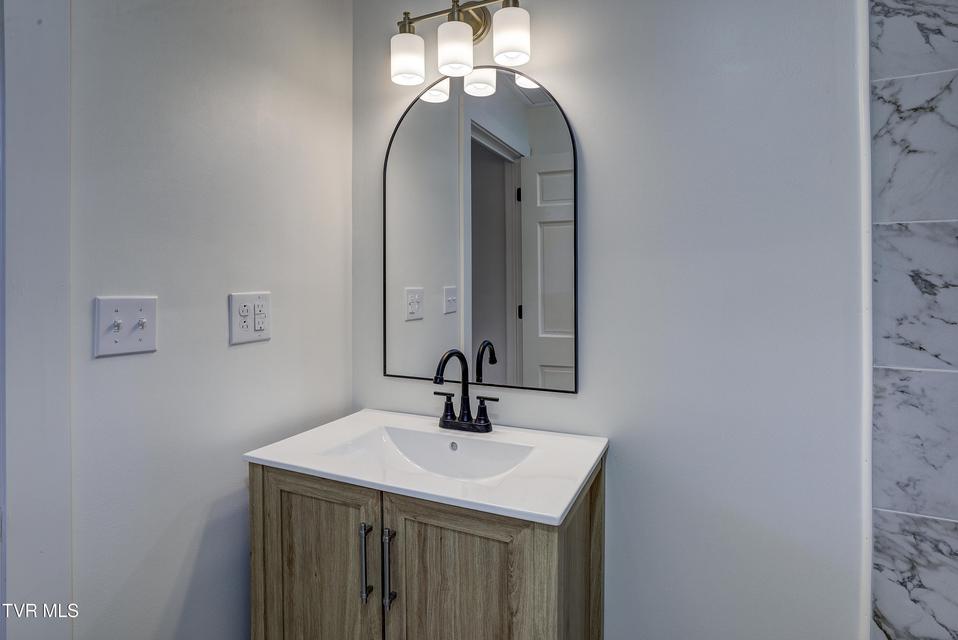 Photo #21: 3017 Winesap Road