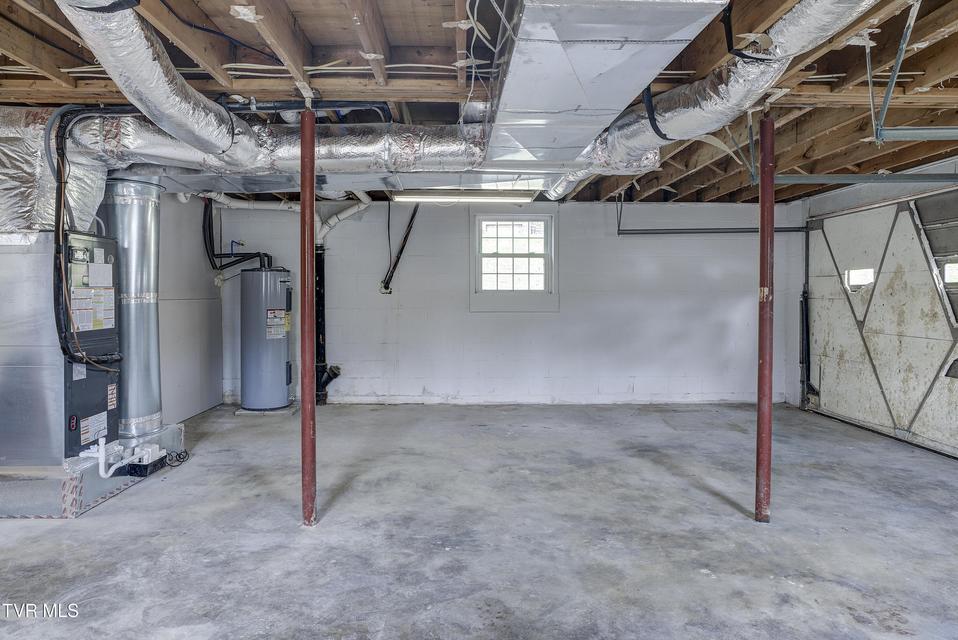 Photo #37: 3017 Winesap Road