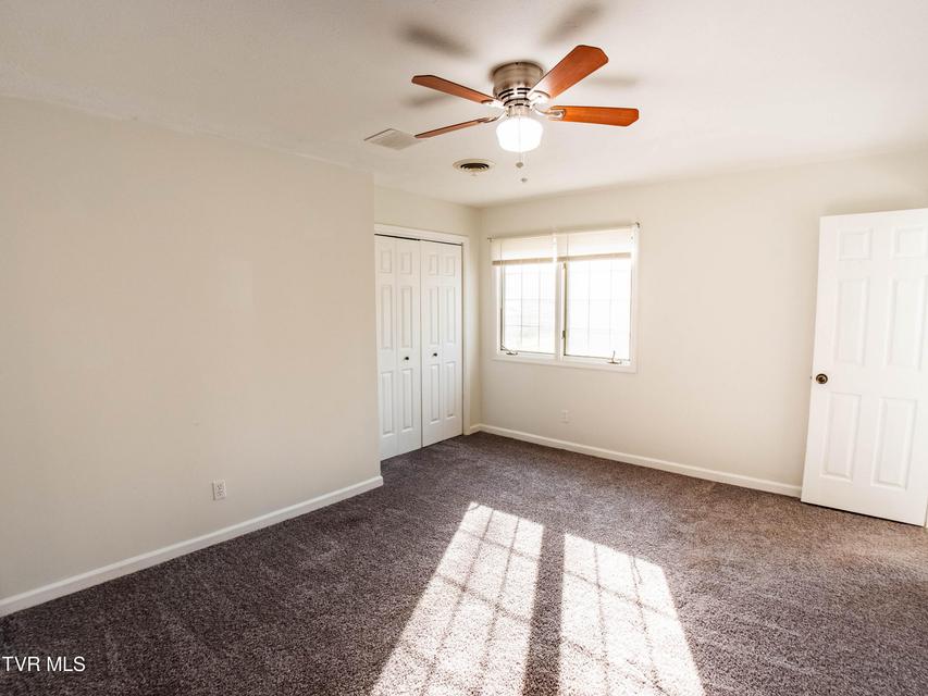 Photo #22: 802 Locust Street