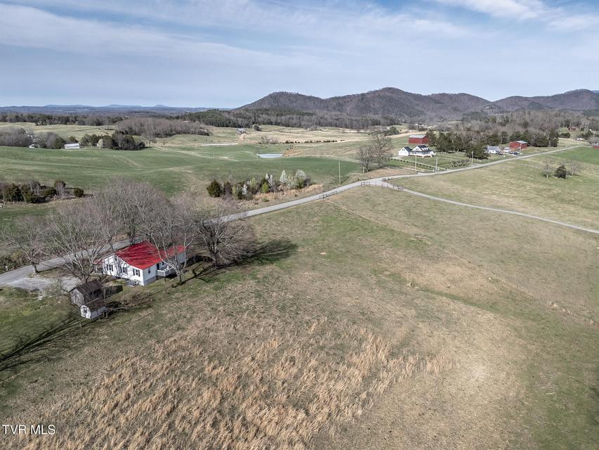 Photo #66: 645 Garrett Hill Road