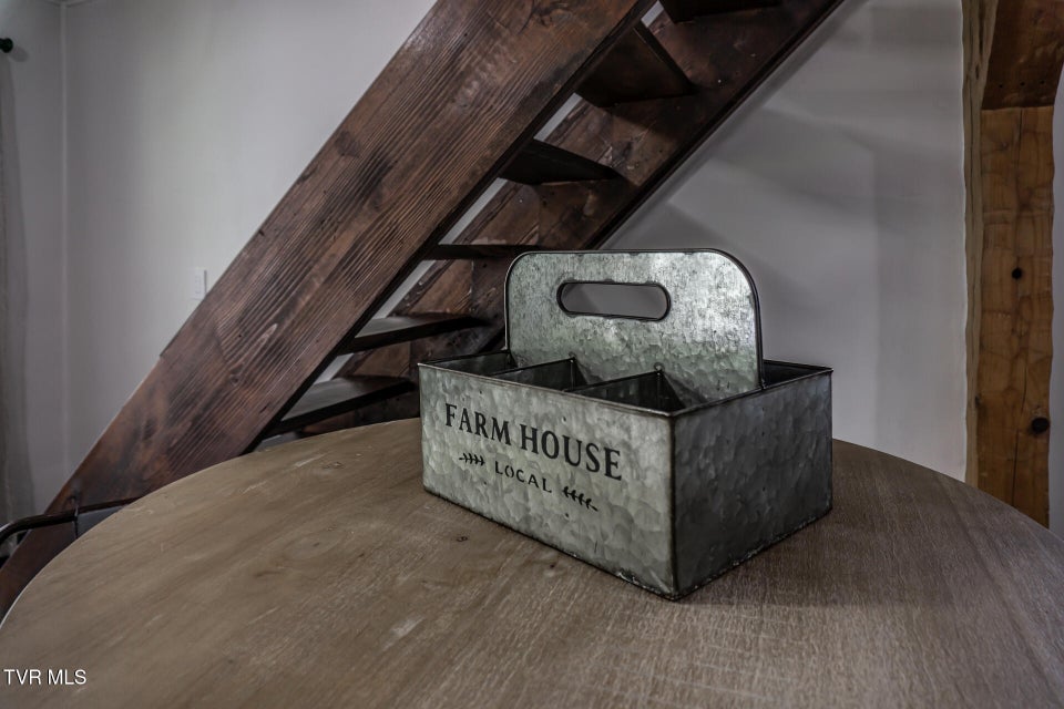 Photo #44: 645 Garrett Hill Road