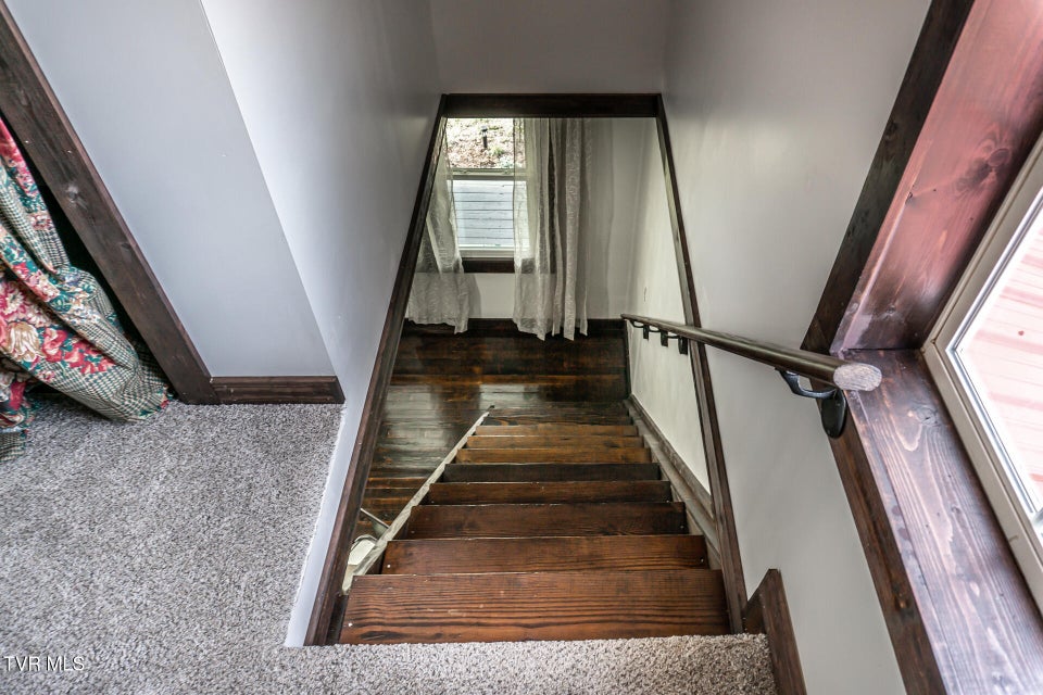 Photo #46: 645 Garrett Hill Road