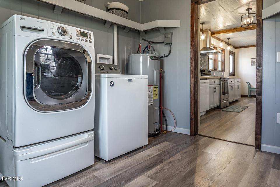 Photo #42: 645 Garrett Hill Road