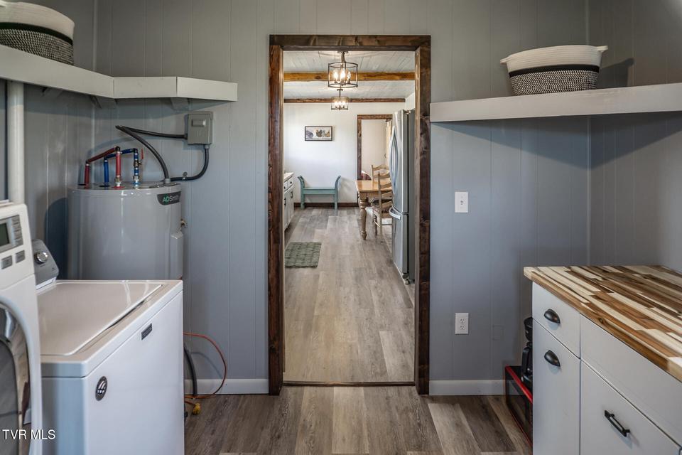 Photo #43: 645 Garrett Hill Road