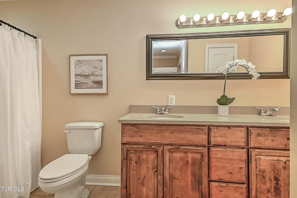 Photo #16: 105 Smartview Lane