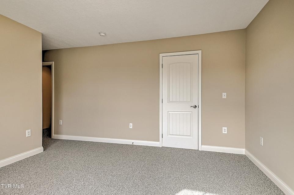 Photo #24: 105 Smartview Lane