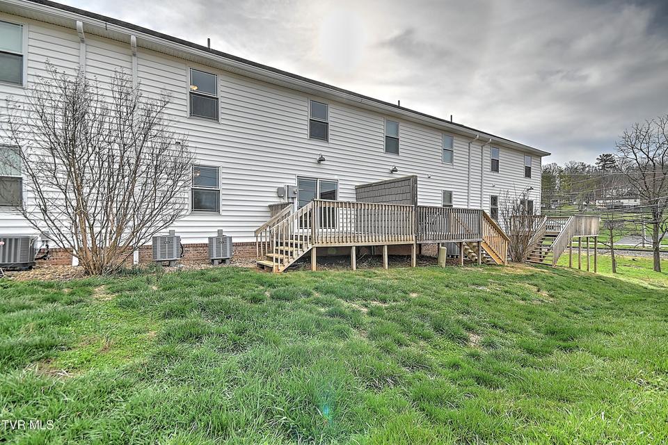 Photo #43: 105 Smartview Lane