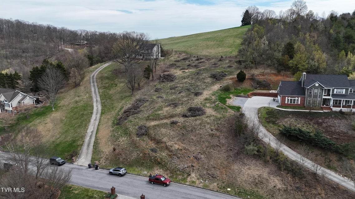 Photo #14: 209 Briarfield Drive