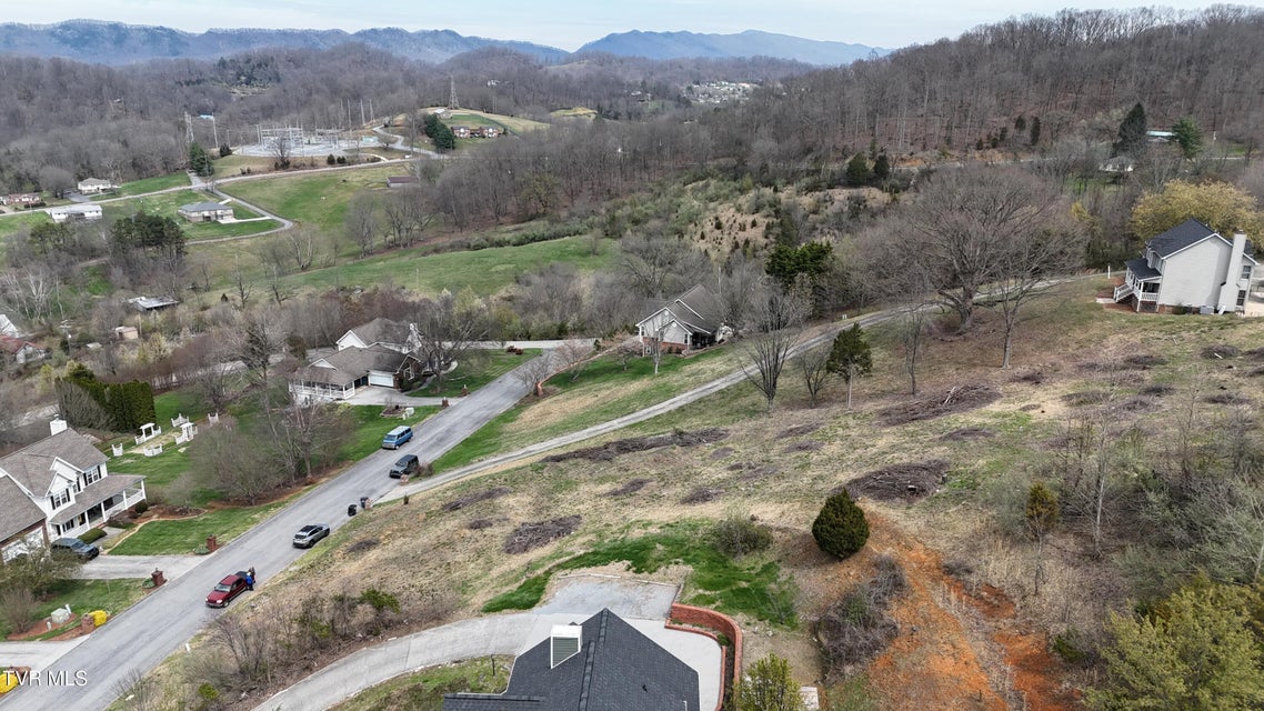Photo #20: 209 Briarfield Drive