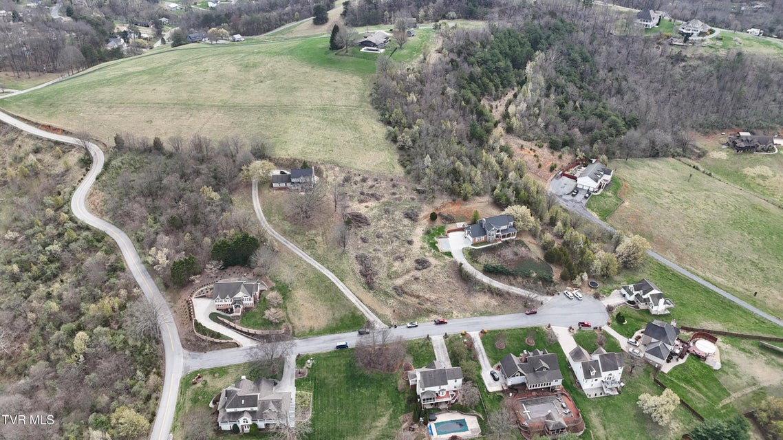 Photo #33: 209 Briarfield Drive