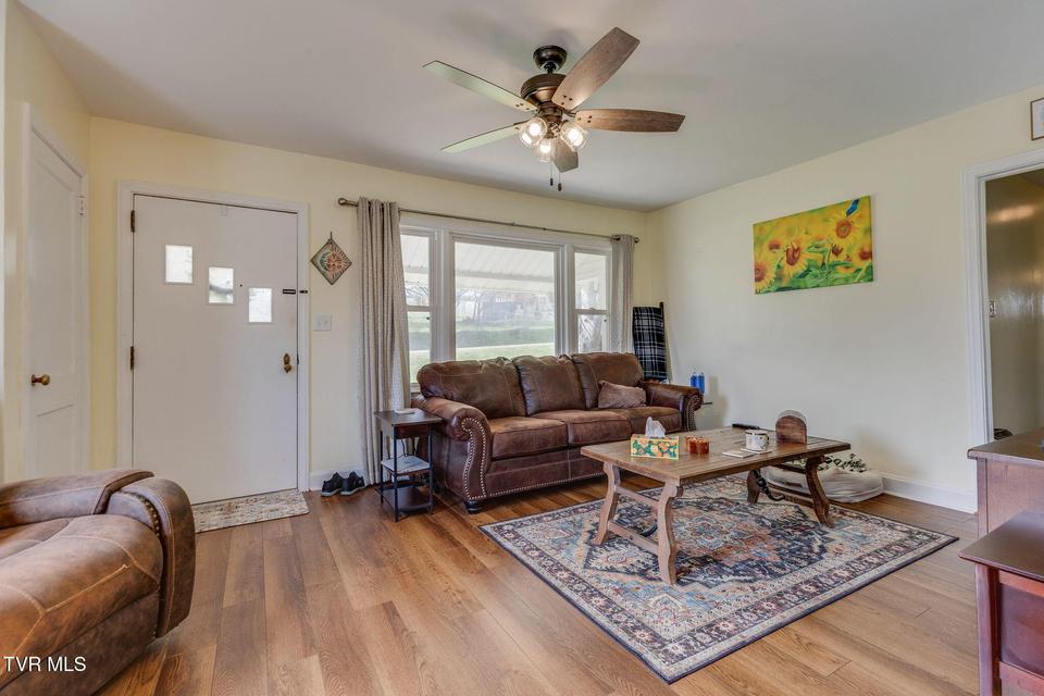 Photo #4: 1211 Weaver Pike