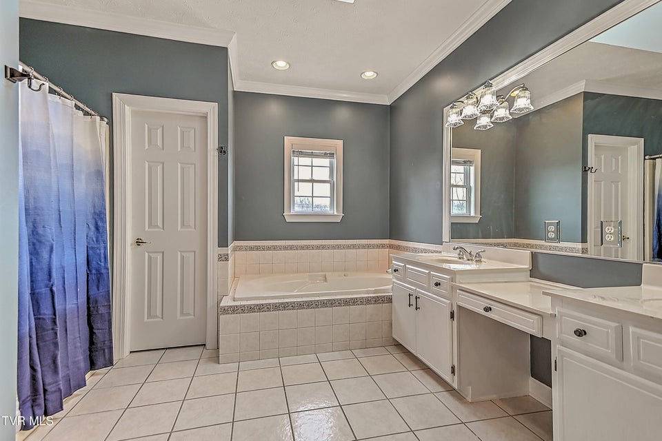 Photo #34: 24573 Watauga Road