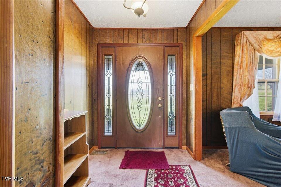 Photo #6: 533 Monte Vista Drive