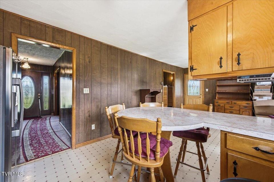 Photo #10: 533 Monte Vista Drive