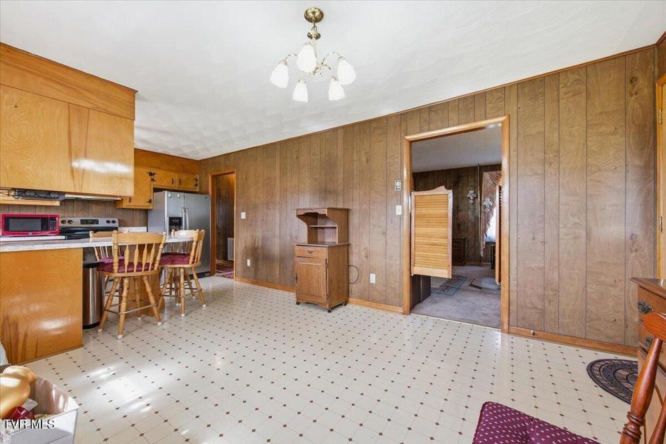 Photo #13: 533 Monte Vista Drive