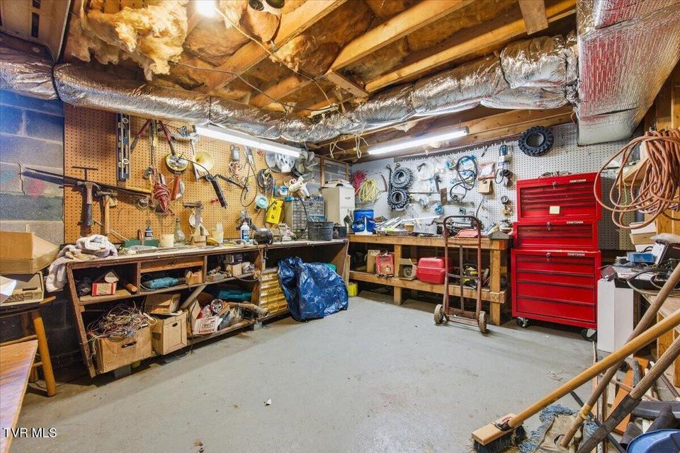 Photo #27: 533 Monte Vista Drive