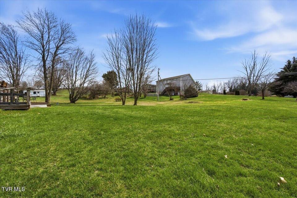 Photo #33: 533 Monte Vista Drive