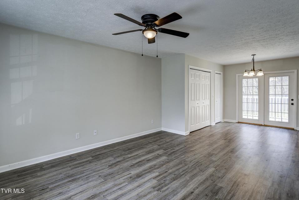 Photo #7: 121 Saint James Place