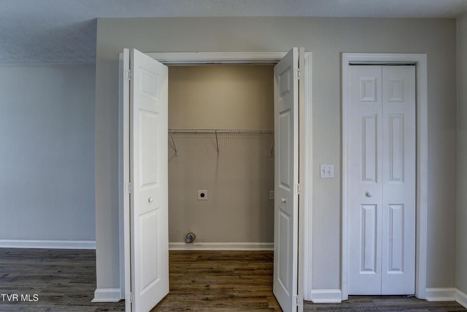 Photo #11: 121 Saint James Place