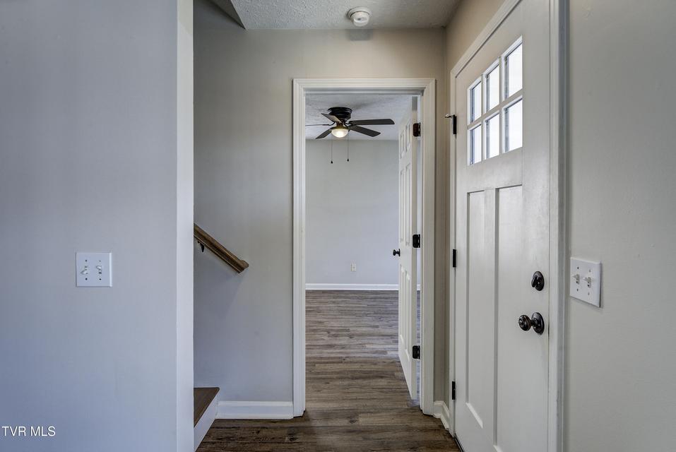 Photo #15: 121 Saint James Place