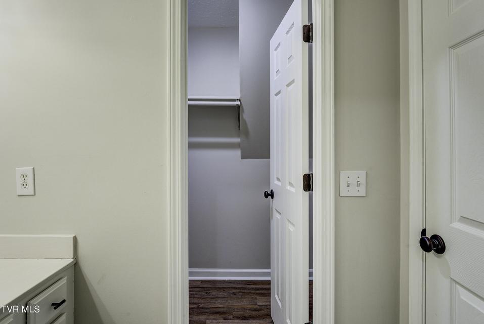 Photo #28: 121 Saint James Place