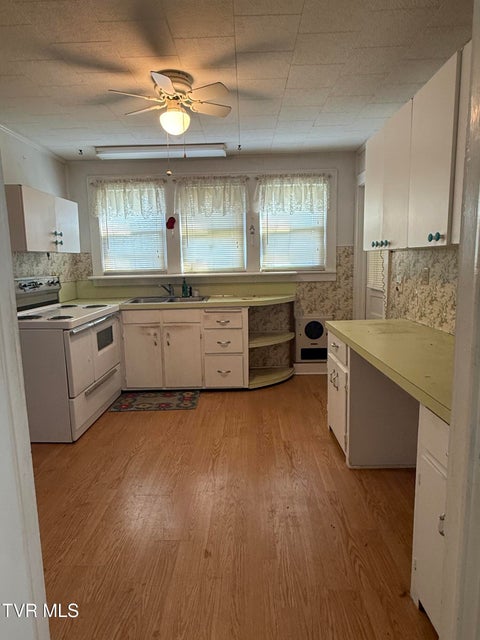 Photo #14: 274 Old Stage Trail