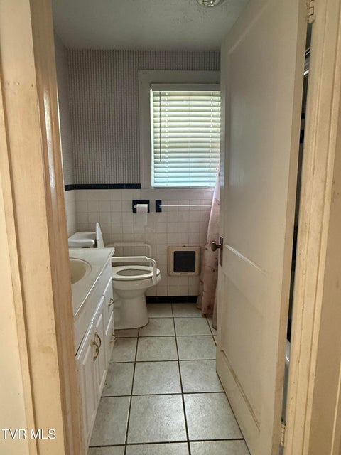 Photo #16: 274 Old Stage Trail