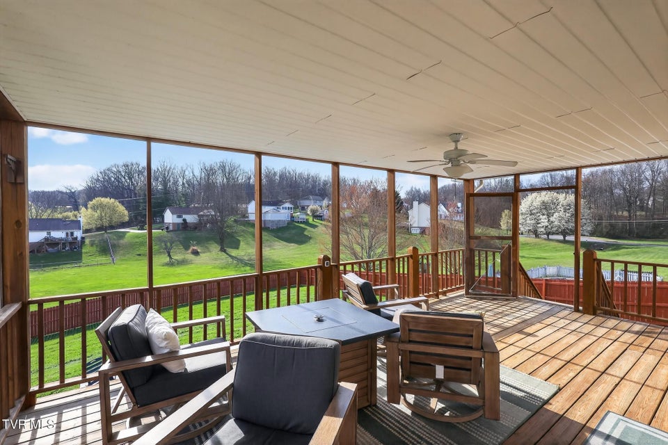 Photo #35: 105 Meadow Court