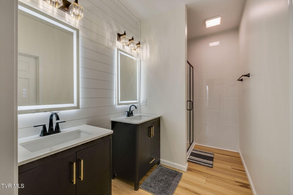 Photo #38: 284 Old Charity Hill Road