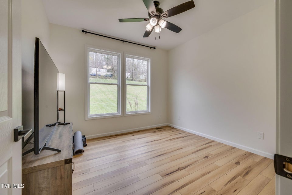 Photo #43: 284 Old Charity Hill Road