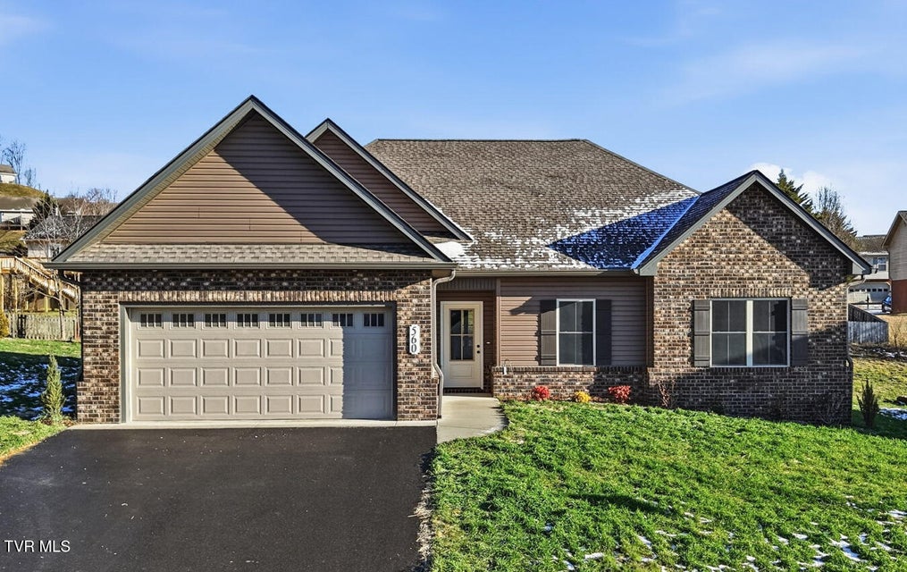 Photo #26: 560 Catalina Court