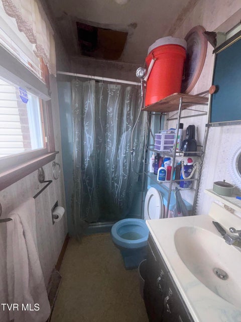 Photo #4: 27282 Lee Highway