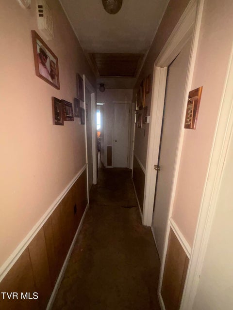 Photo #5: 27282 Lee Highway