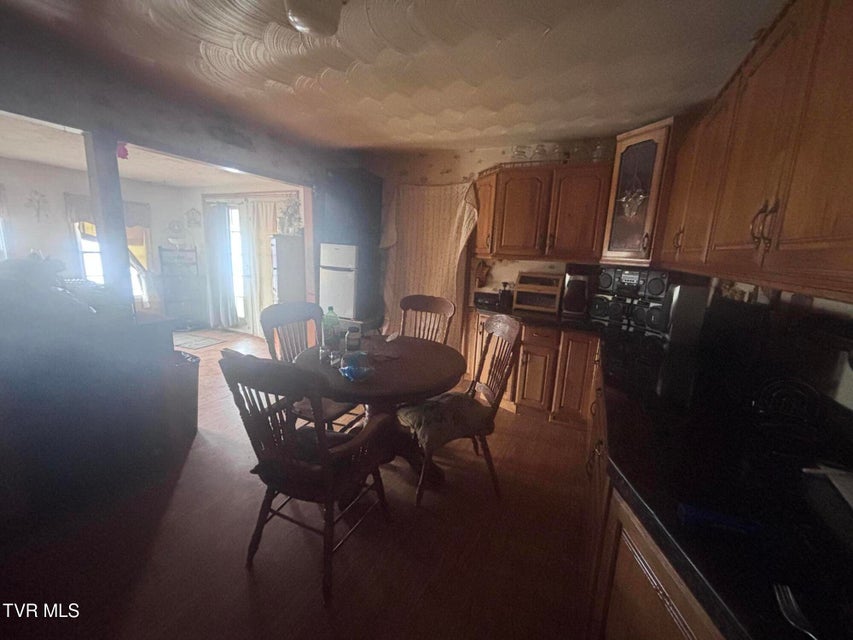 Photo #6: 27282 Lee Highway