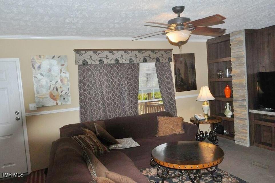 Photo #3: 6004 Powell River Rd. Road