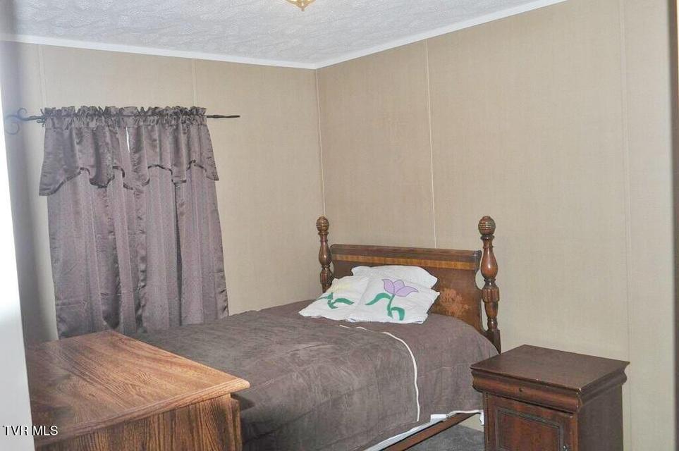 Photo #11: 6004 Powell River Rd. Road