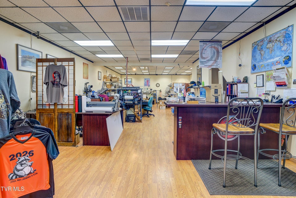 Photo #5: 140 Market Street