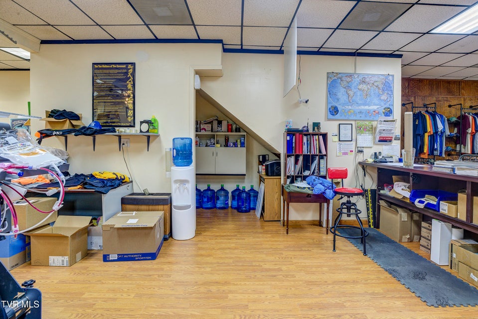 Photo #12: 140 Market Street