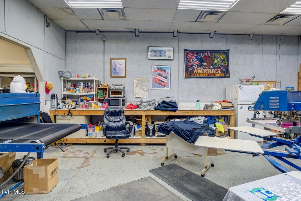 Photo #16: 140 Market Street