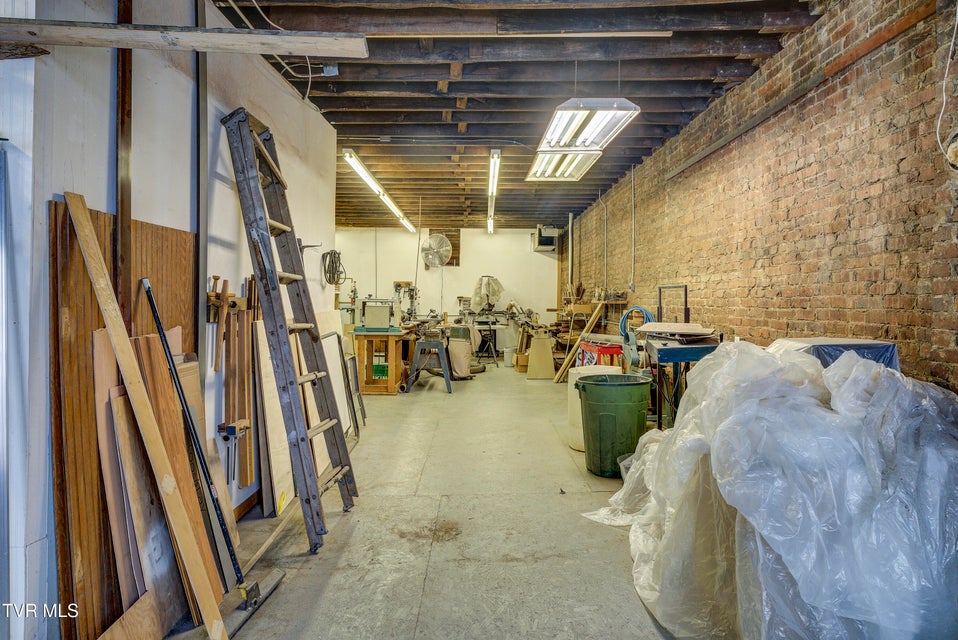 Photo #25: 140 Market Street